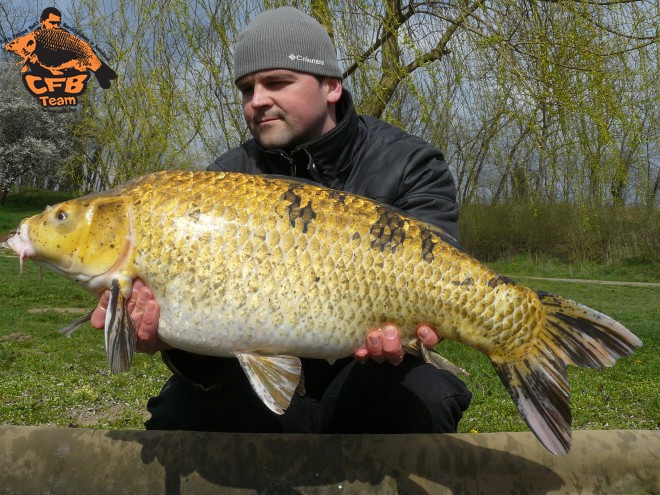 Szezonkezdet frontos időben